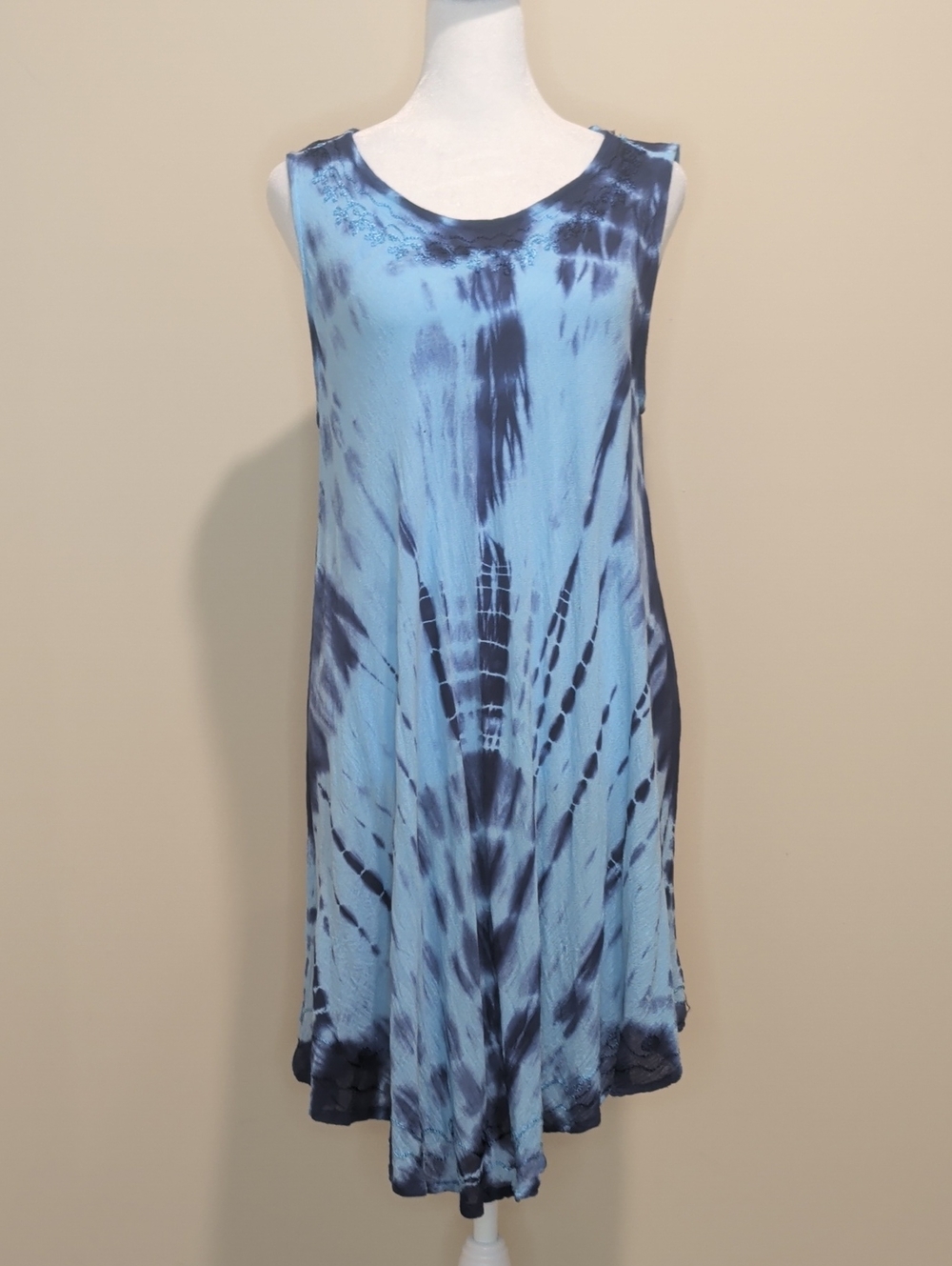 Pam's Collection Blue Tie-Dye Sleeveless Beachy Midi Dress